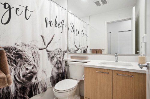 420-7599 15Th Street, Burnaby, BC 