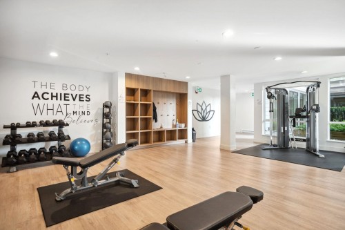 420-7599 15Th Street, Burnaby, BC 