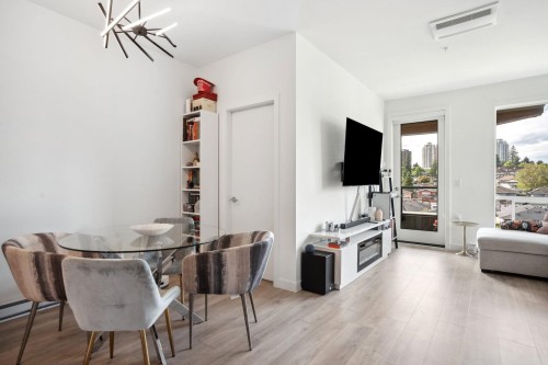 420-7599 15Th Street, Burnaby, BC 