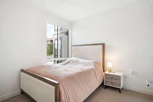 420-7599 15Th Street, Burnaby, BC 