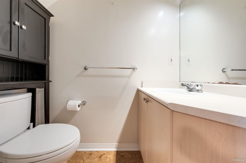 229 11Th Avenue E, Vancouver, BC 