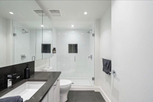 409-3581 Kent Avenue North E, Vancouver, BC 