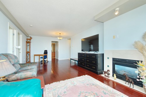 1908-4888 Hazel Street, Burnaby, BC 