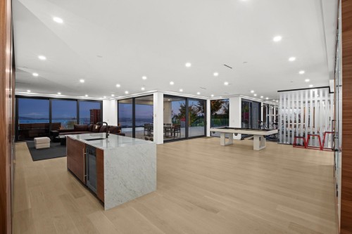 1027 Millstream Road, West Vancouver, BC 