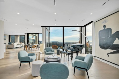 1027 Millstream Road, West Vancouver, BC 