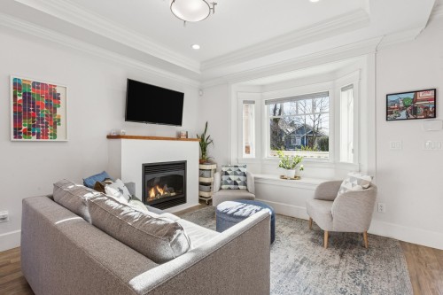 2163 Napier Street, Vancouver, BC 