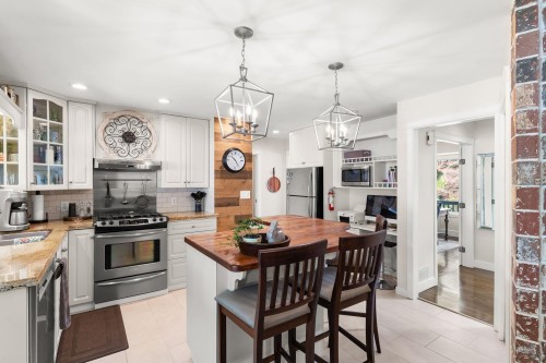 12815 Willow Place, Maple Ridge, BC 