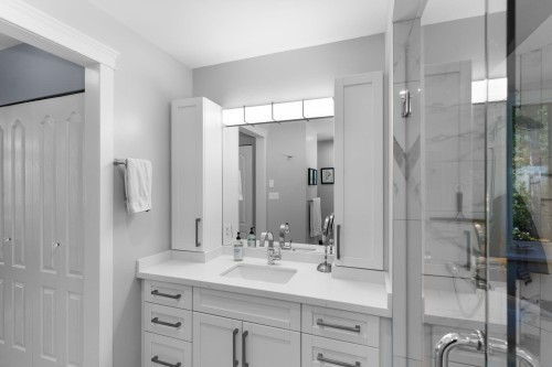 12815 Willow Place, Maple Ridge, BC 