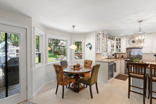 12815 Willow Place, Maple Ridge, BC 