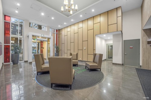 2063 10Th Avenue W, Vancouver, BC 