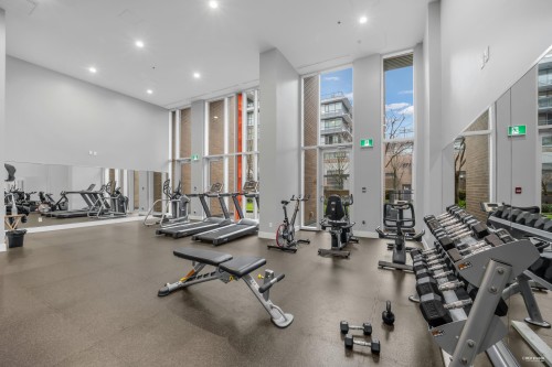 2063 10Th Avenue W, Vancouver, BC 