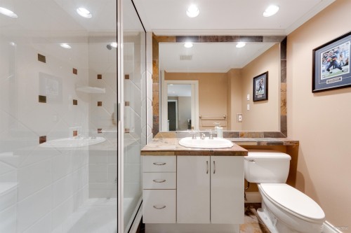 651 Kenwood Road, West Vancouver, BC 