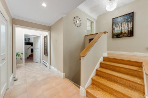 651 Kenwood Road, West Vancouver, BC 