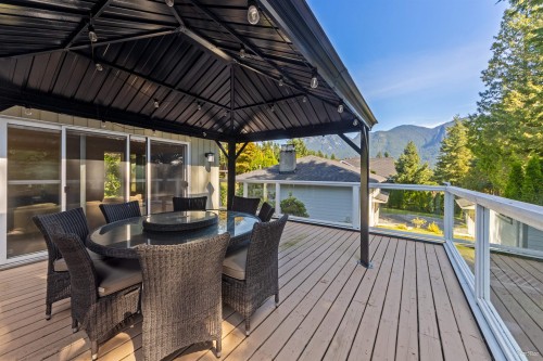 651 Kenwood Road, West Vancouver, BC 