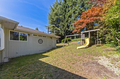 651 Kenwood Road, West Vancouver, BC 