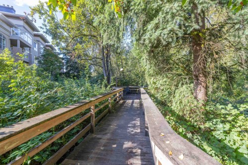 208-2551 Parkview Lane, Port Coquitlam, BC 