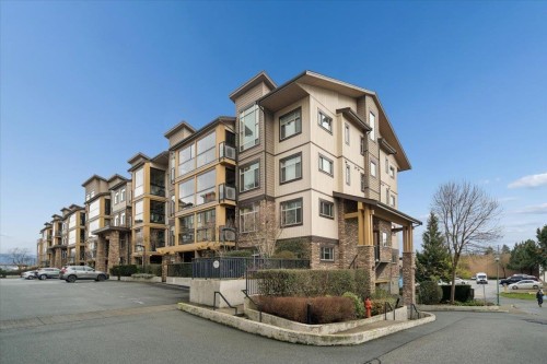 208-12566 190a Street  Pitt Meadows, BC V3Y 0E9