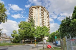 806-1245 Quayside Drive  New Westminster, BC V3M 6J6