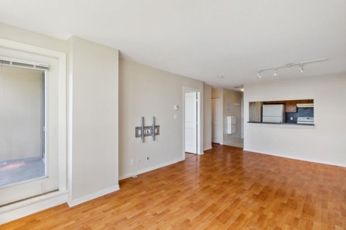 1606-3663 Crowley Drive, Vancouver, BC 