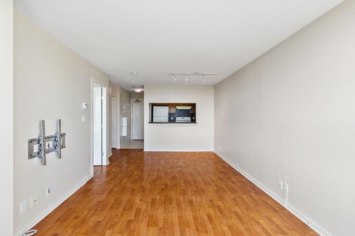 1606-3663 Crowley Drive, Vancouver, BC 