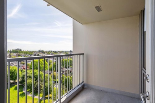 1606-3663 Crowley Drive, Vancouver, BC 