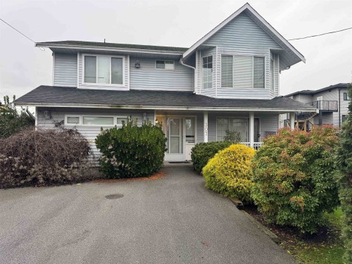307 Boyne Street  New Westminster, BC V3M 5J9