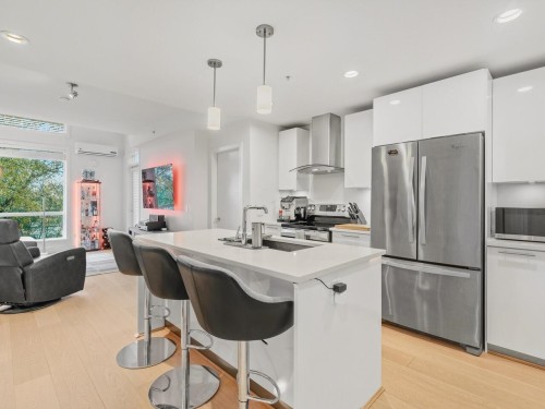 628-723 3rd Street W North Vancouver, BC V7M 0E4