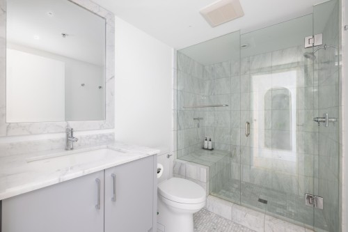 301-1233 Cordova Street W, Vancouver, BC 