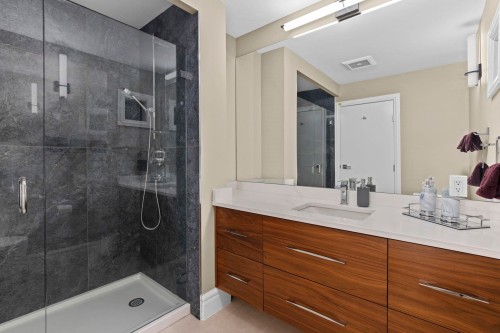 1130 Eyremount Drive, West Vancouver, BC 