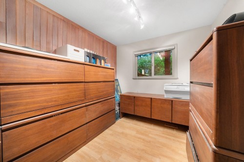 1200 Hilary Place, North Vancouver, BC 