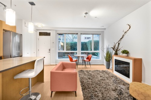 115-735 15Th Street W, North Vancouver, BC 