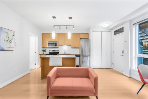 115-735 15Th Street W, North Vancouver, BC 