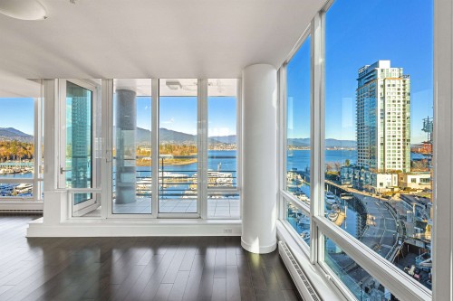 1002-499 Broughton Street, Vancouver, BC 