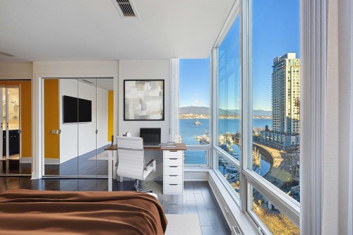 1002-499 Broughton Street, Vancouver, BC 