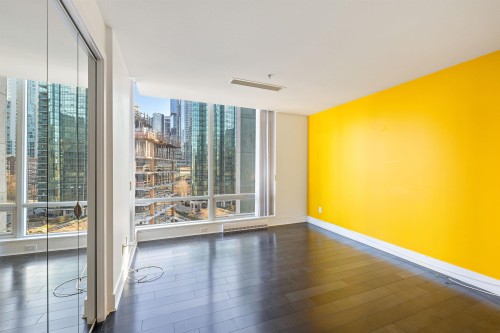 1002-499 Broughton Street, Vancouver, BC 