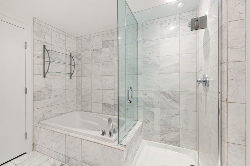 1002-499 Broughton Street, Vancouver, BC 