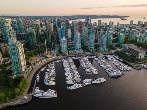 1002-499 Broughton Street, Vancouver, BC 