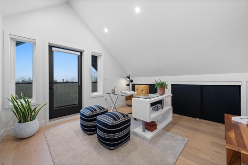 919 10Th Avenue E, Vancouver, BC 