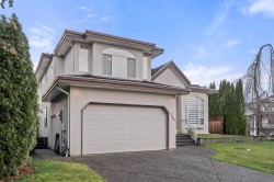 190 Spagnol Street  New Westminster, BC V3M 6T6