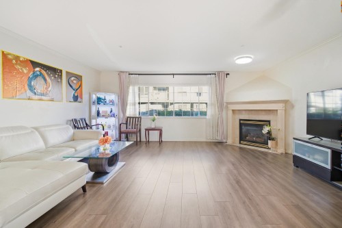 21-8591 Blundell Road, Richmond, BC 