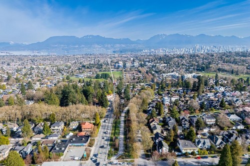 5240 East Boulevard, Vancouver, BC 