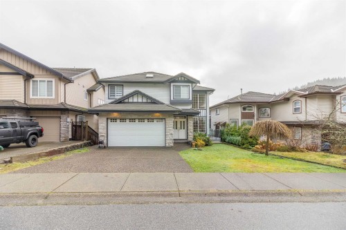 2115 Berkshire Crescent, Coquitlam, BC 