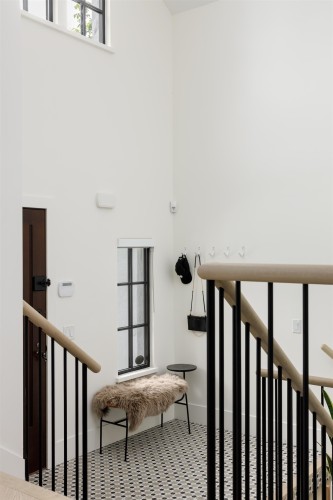 2502 33Rd Avenue W, Vancouver, BC 