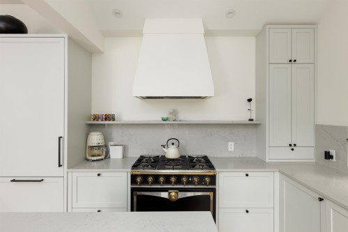 2502 33Rd Avenue W, Vancouver, BC 