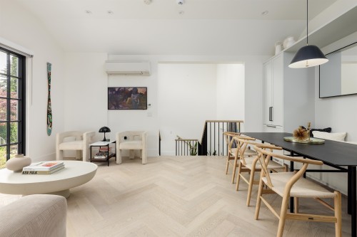 2502 33Rd Avenue W, Vancouver, BC 