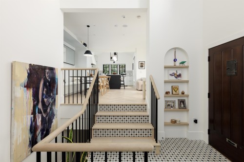 2502 33Rd Avenue W, Vancouver, BC 