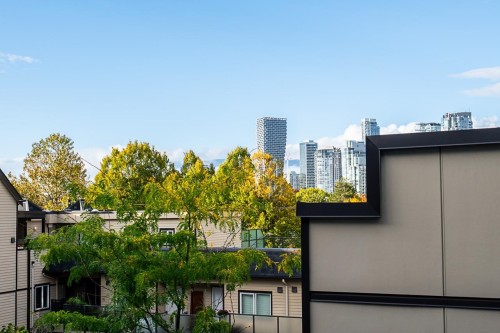 2-973 7Th Avenue W, Vancouver, BC 