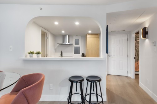 183 Keefer Place, Vancouver, BC 