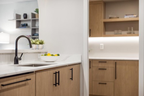 183 Keefer Place, Vancouver, BC 