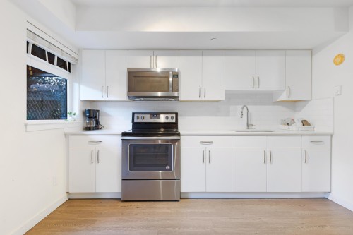 2763 Duke Street, Vancouver, BC 